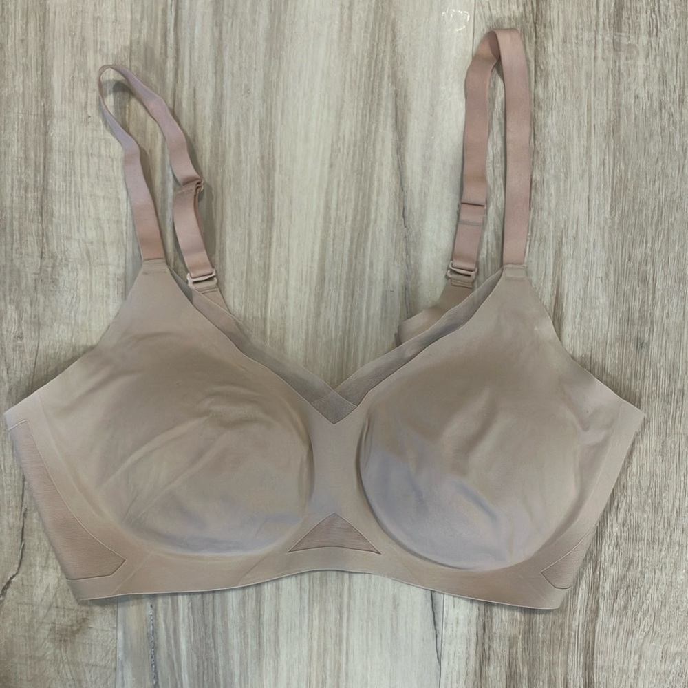 HoneyLove cross over wireless nude tan sand  bra size XL